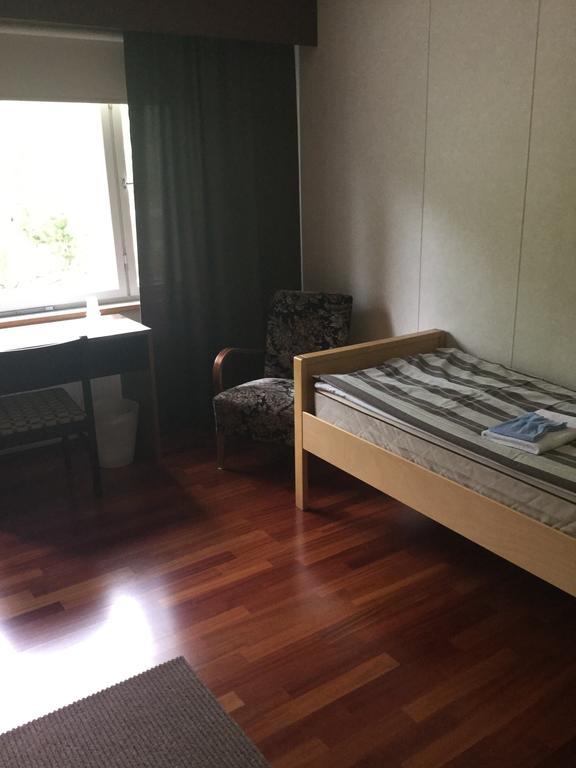 Matara Bed & Breakfast Jämsä Szoba fotó